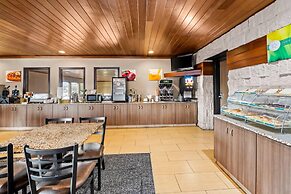 Quality Inn La Crosse North