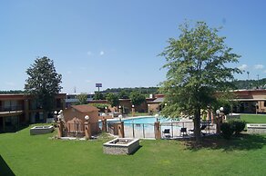 Days Inn by Wyndham Durham/Near Duke University