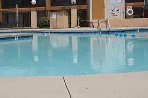 Days Inn by Wyndham Durham/Near Duke University