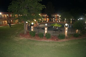 Days Inn by Wyndham Durham/Near Duke University