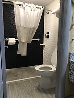 Days Inn by Wyndham Durham/Near Duke University