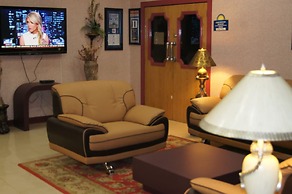 Days Inn by Wyndham Durham/Near Duke University