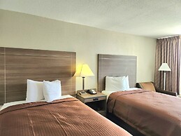 Days Inn by Wyndham Seguin TX