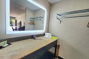 Days Inn by Wyndham Seguin TX