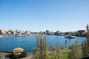 Delta Hotels by Marriott Victoria Ocean Pointe Resort