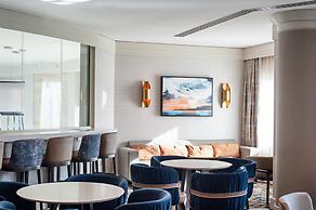 Delta Hotels by Marriott Victoria Ocean Pointe Resort