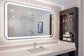 Delta Hotels by Marriott Victoria Ocean Pointe Resort