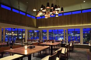 Delta Hotels by Marriott Victoria Ocean Pointe Resort