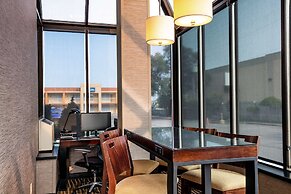 Best Western Voyageur Place Hotel