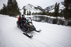 Holiday Inn - West Yellowstone by IHG