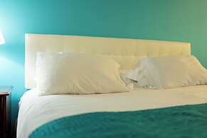 Howard Johnson by Wyndham Niagara Falls