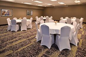 La Quinta Inn & Suites by Wyndham Indianapolis South