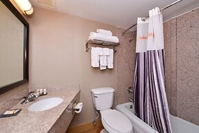 La Quinta Inn & Suites by Wyndham Indianapolis South