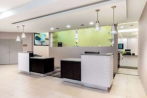 La Quinta Inn & Suites by Wyndham Indianapolis South