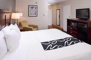 La Quinta Inn & Suites by Wyndham Indianapolis South