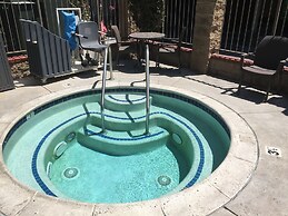 Days Inn by Wyndham Los Angeles LAX/Redondo/Manhattan Beach