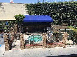 Days Inn by Wyndham Los Angeles LAX/Redondo/Manhattan Beach