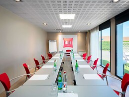 ibis Cergy Pontoise Le Port