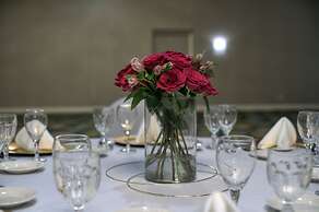 Holiday Inn Express Janesville - I-90 & US Hwy 14 by IHG