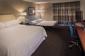 Sheraton Westport Chalet Hotel St. Louis