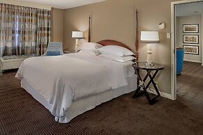 Sheraton Westport Chalet Hotel St. Louis