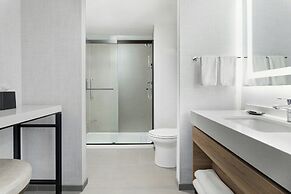 Sheraton Westport Chalet Hotel St. Louis