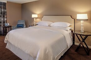 Sheraton Westport Chalet Hotel St. Louis