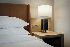 Sheraton Westport Chalet Hotel St. Louis