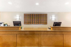 La Quinta Inn & Suites by Wyndham Redding