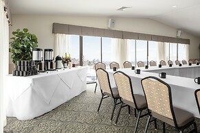 Atlantic Oceanside Hotel & Conference Center