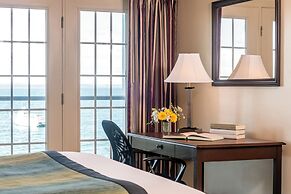 Atlantic Oceanside Hotel & Conference Center