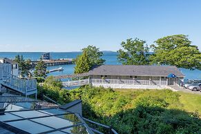 Atlantic Oceanside Hotel & Conference Center