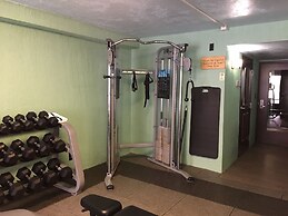 Ramada Plaza by Wyndham Nags Head Oceanfront