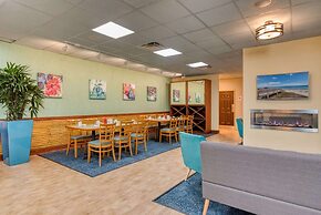 Ramada Plaza by Wyndham Nags Head Oceanfront