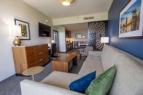 Drury Plaza Hotel Orlando - Disney Springs Area