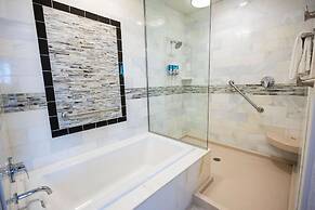 Drury Plaza Hotel Orlando - Disney Springs Area