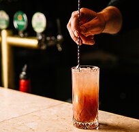 Pullman Melbourne City Centre