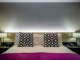 Pullman Melbourne City Centre