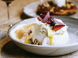 Pullman Melbourne City Centre