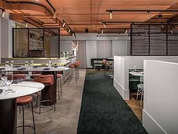 Pullman Melbourne City Centre