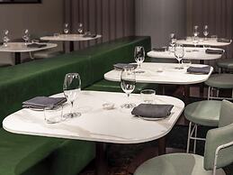 Pullman Melbourne City Centre