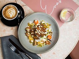 Pullman Melbourne City Centre