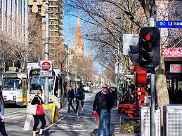 Pullman Melbourne City Centre