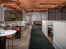 Pullman Melbourne City Centre