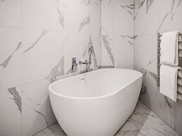 Pullman Melbourne City Centre