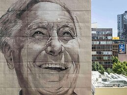 Pullman Melbourne City Centre