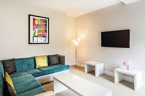 The Daffodil Hotel