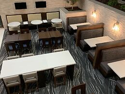 Embassy Suites Syracuse