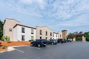 Quality Suites Altavista - Lynchburg South