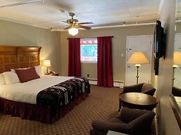 The Historic Redstone Inn